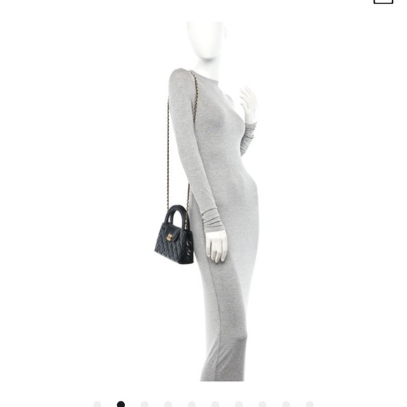 Chanel small Kelly bag. Black calf leather - Picture 14 of 17